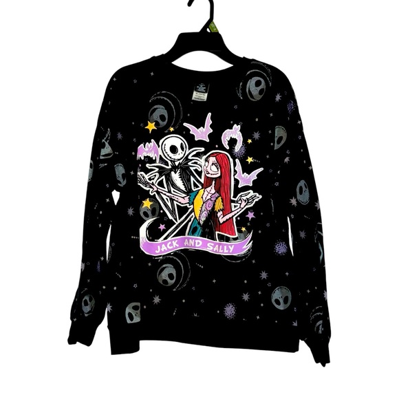 Nightmare Before Christmas NBC Jack and Sally Pullover Girls Sweatshirt NWOT - Picture 1 of 16
